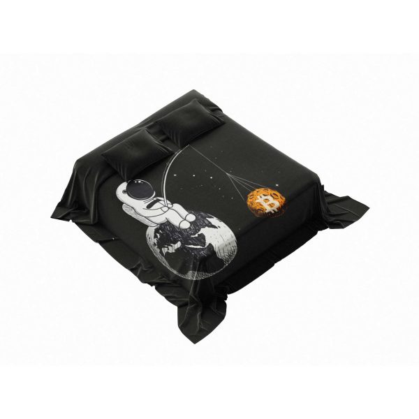 "To The Moon" Astronaut & Bitcoin Comforter - Cozy & Fluffy Crypto Space Bedding - Image 4