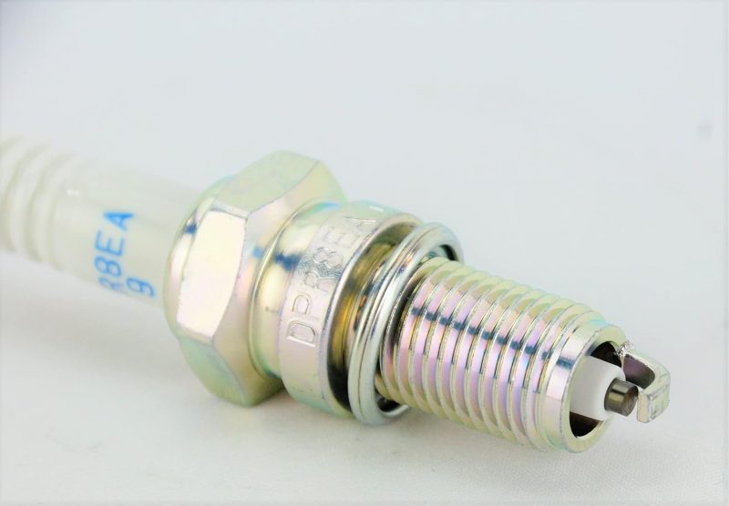 2 Pcsnew --- Ngk # 4929 Standard Spark Plugs -- Dpr8Ea-9 - Image 5