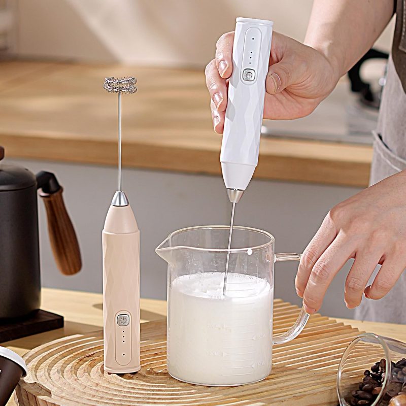 Electric Handheld Milk Frother - Image 5