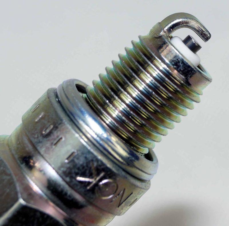 Wings Ngk Spark Plug Cr7Hsa Xr80 Xr100 Xr Crf80 Crf Pack Of 2 - Image 4