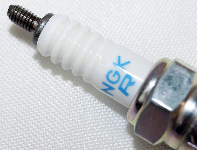 Wings Ngk Spark Plug Cr7Hsa Xr80 Xr100 Xr Crf80 Crf Pack Of 2 - Image 6