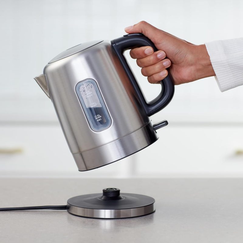 Basics Electric Stainless Steel Kettle For Tea And Coffee - Image 4