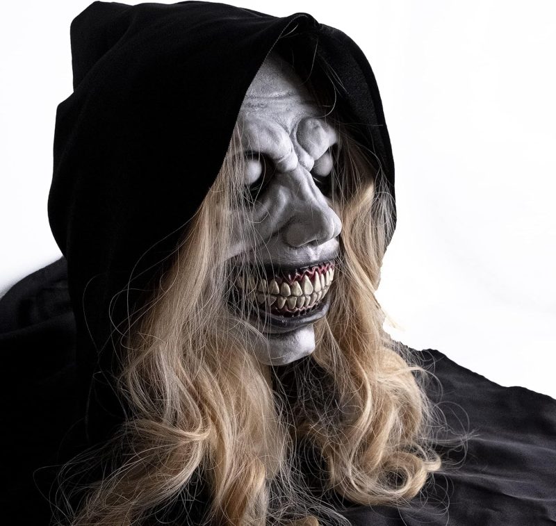 Smiling Demon Halloween Scary Mask - Image 5